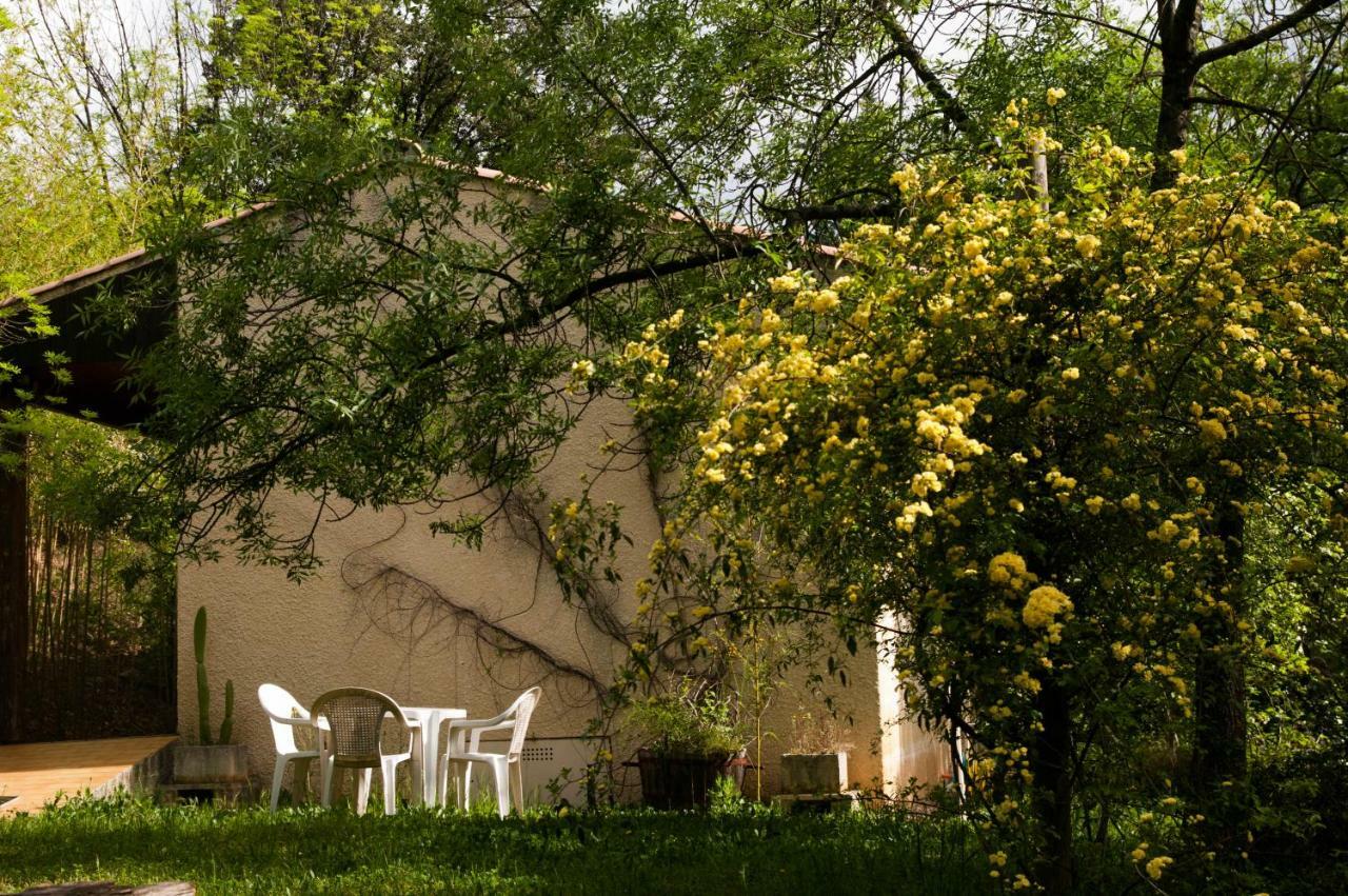 Bed and Breakfast Mas De Font Chaude Clermont-lʼHérault Exterior foto